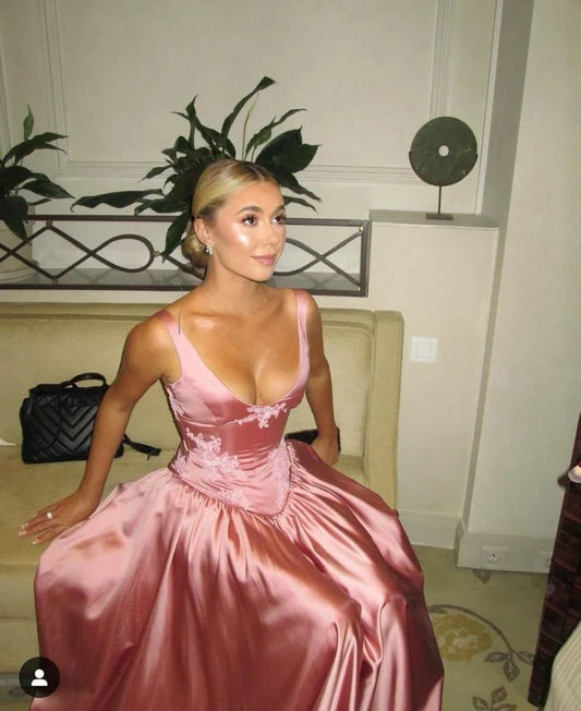 Elegant Pink A Line V Neck Appliques Satin Prom Dress Evening Dress SH2467