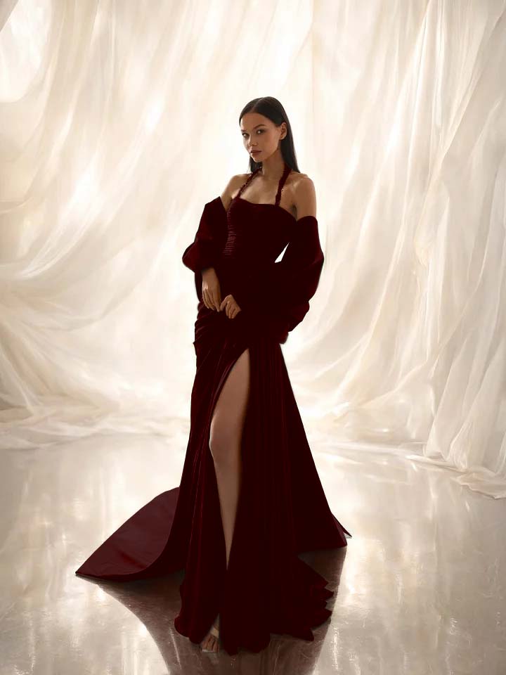 Charming Dark Green Halter Straps Pleated Split Evening Dress With Shawl