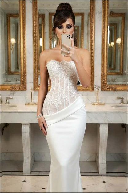 Black Sleeveless Strapless Lace Mermaid Embroidery Prom Dress