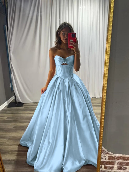 Elegant Sleeveless Strapless A Line Prom Dress With Pleated