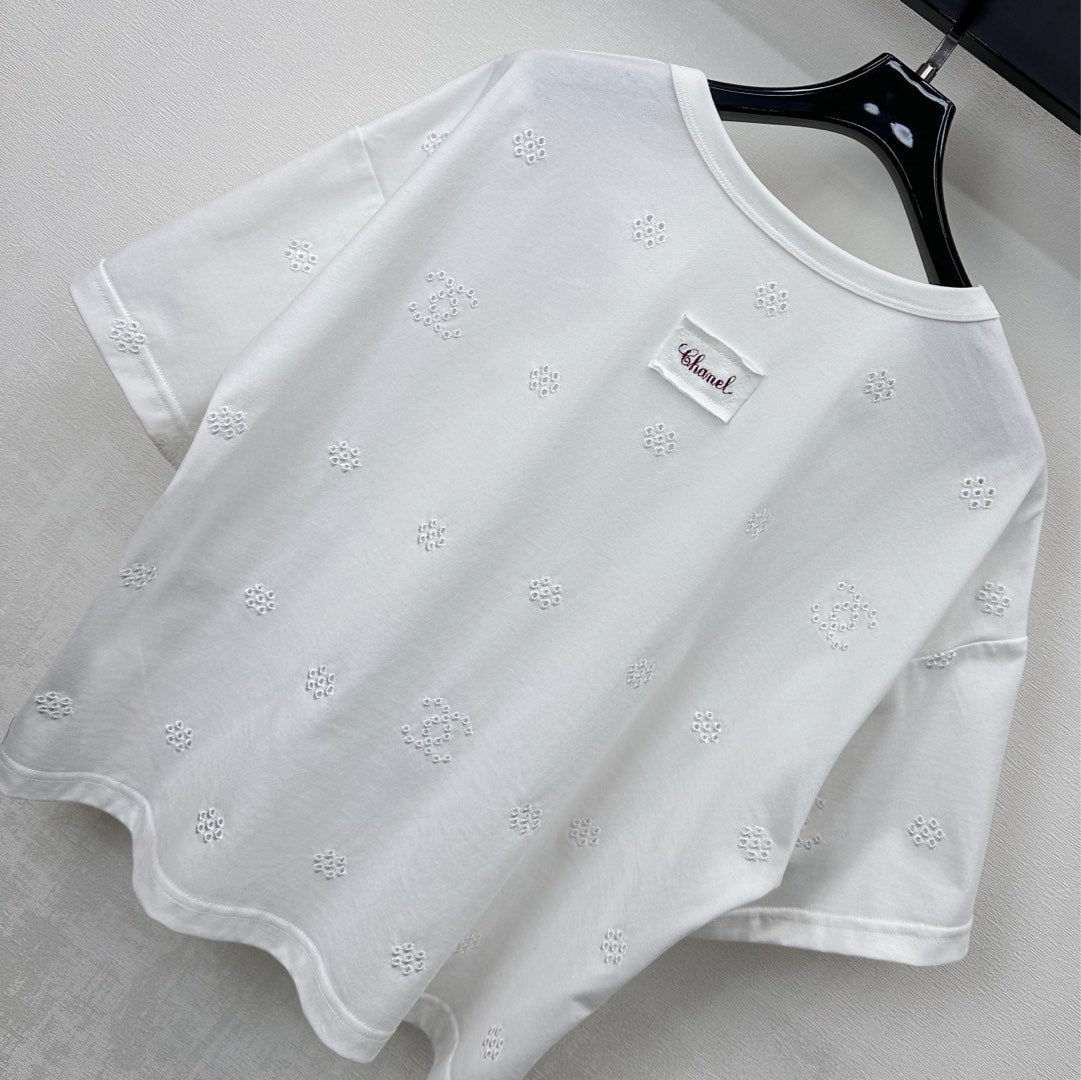 CC SS26 Laser-embroidered Cropped T-shirt White Cotton 350313
