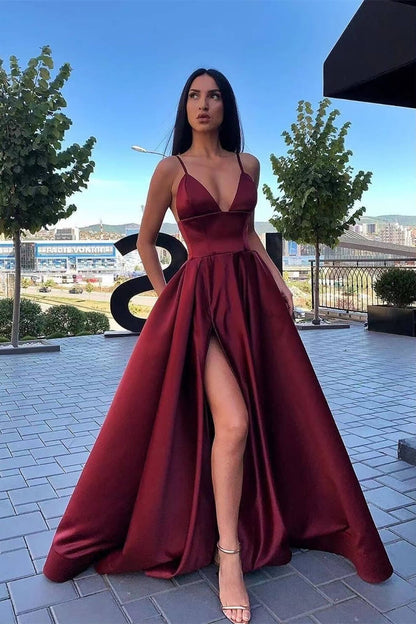 Elegant Spaghetti-Straps A Line Split Evening Dress With Pockets