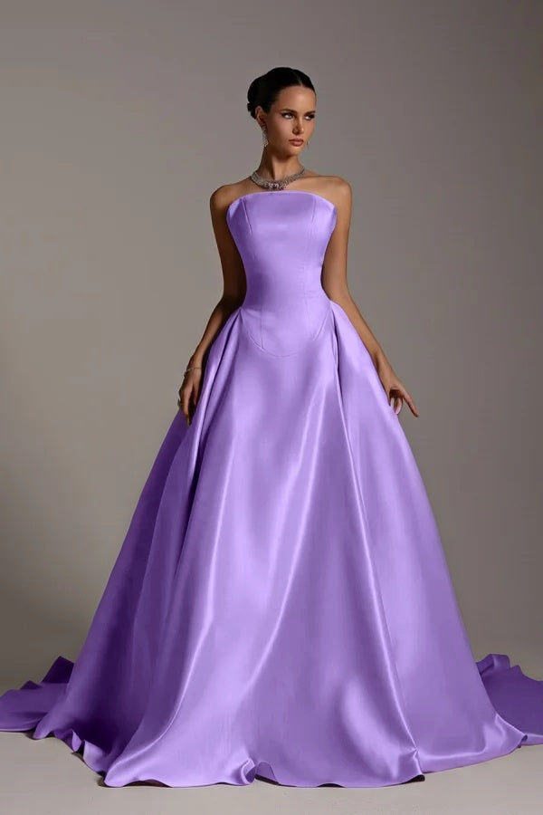 Sleeveless Strapless A-Line Elegant Prom Dress