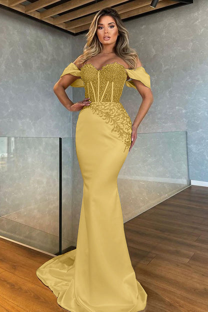 White Sweetheart Mermaid Evening Dress With Appliques