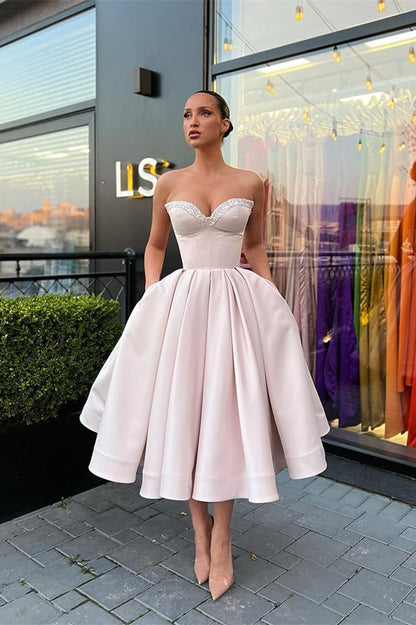Sweetheart Sleeveless Beading Short Evening Dress With Pockets