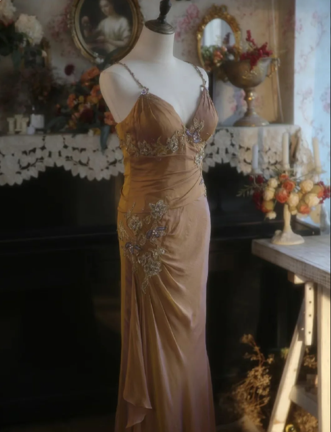 Elegant Ginger Yellow Mermaid V-neck Beaded Embroidered Satin Prom Dress Evening Dress P4299