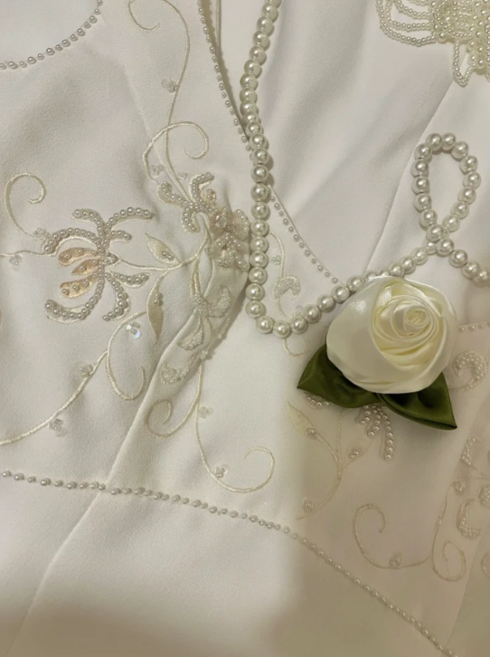 Elegant V Neck Satin Beaded Mermaid Long Wedding Guest Dress White Formal Party Dress Prom Gown D2056