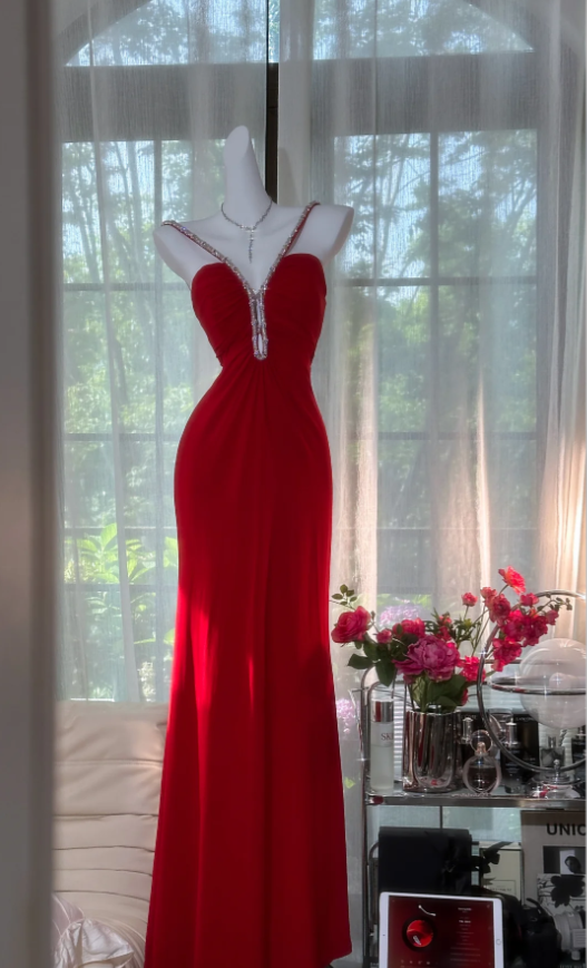 Charming Red Spaghetti Straps Chiffon Beaded Mermaid Evening Dress Backless Long Prom Gown D1249