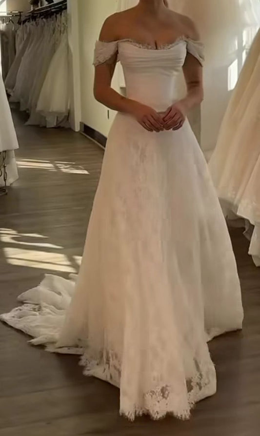A Line White Off Shoulder Long Princess Wedding Dress    fg8132