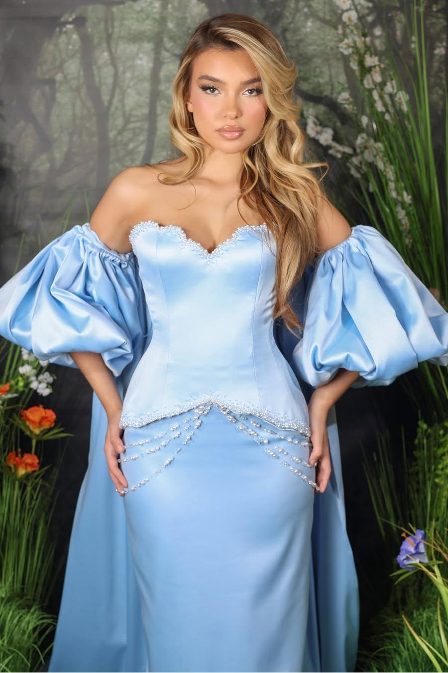 Elegant Blue Satin Pearl Beaded Sweetheart Sleeveless Prom Dress with Shawl