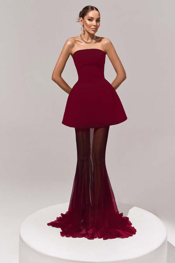 Stunning Black Sleeveless Strapless Prom Dress with Removable Hem