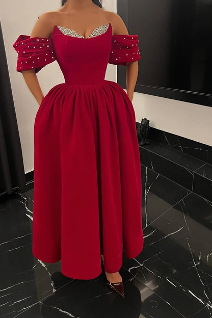 Beautiful Red Sweetheart Off the Shoulder Strapless A Line Prom Dress with Beadings