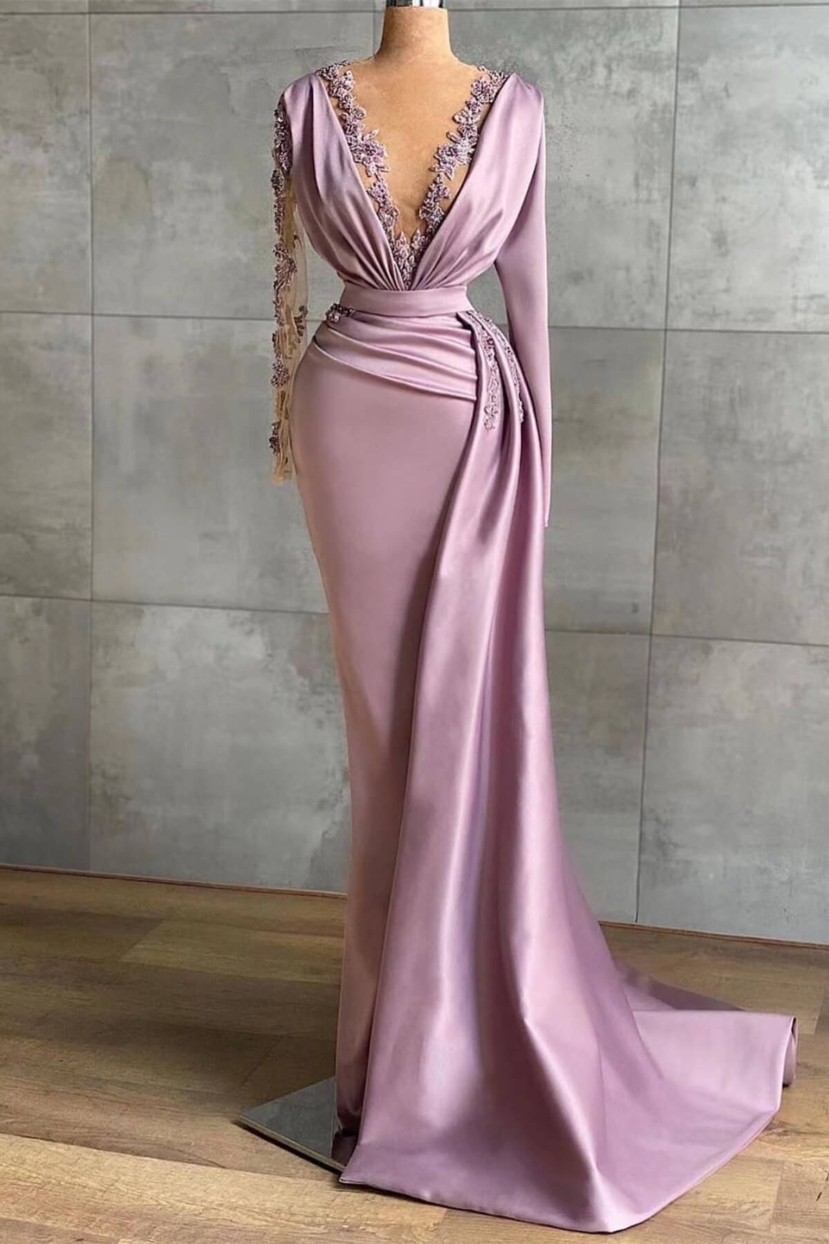 Lavender V Neck Ruffles Prom Dress Applique Mermaid With Long Sleeves