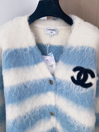 Chanel 2025 Cardigan Blue mix White Wool 99270