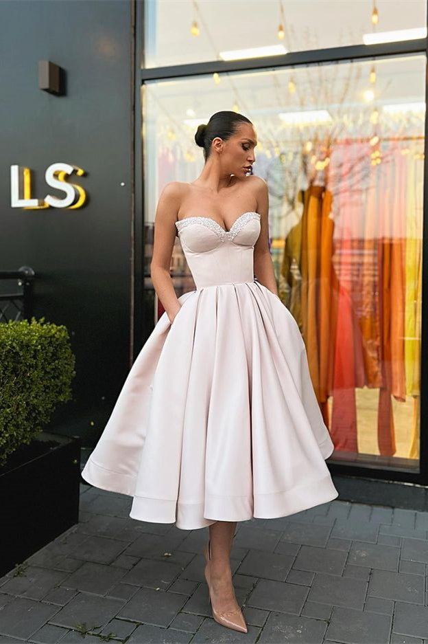 Sweetheart Sleeveless Beading Short Evening Dress With Pockets