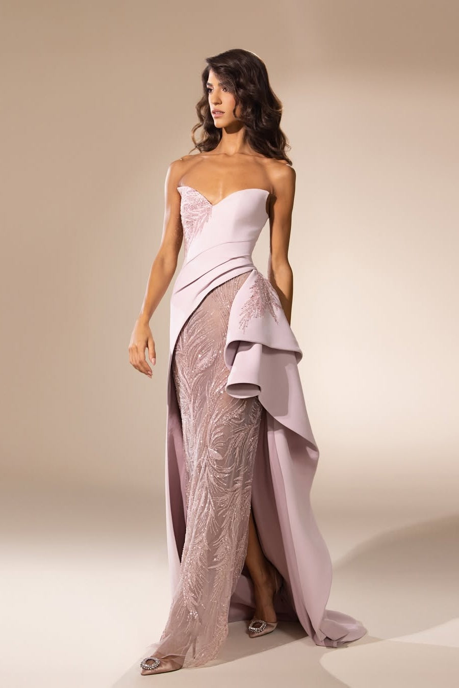 Sleeveless Strapless V Neck Embroidery Long Prom Dress With Slit