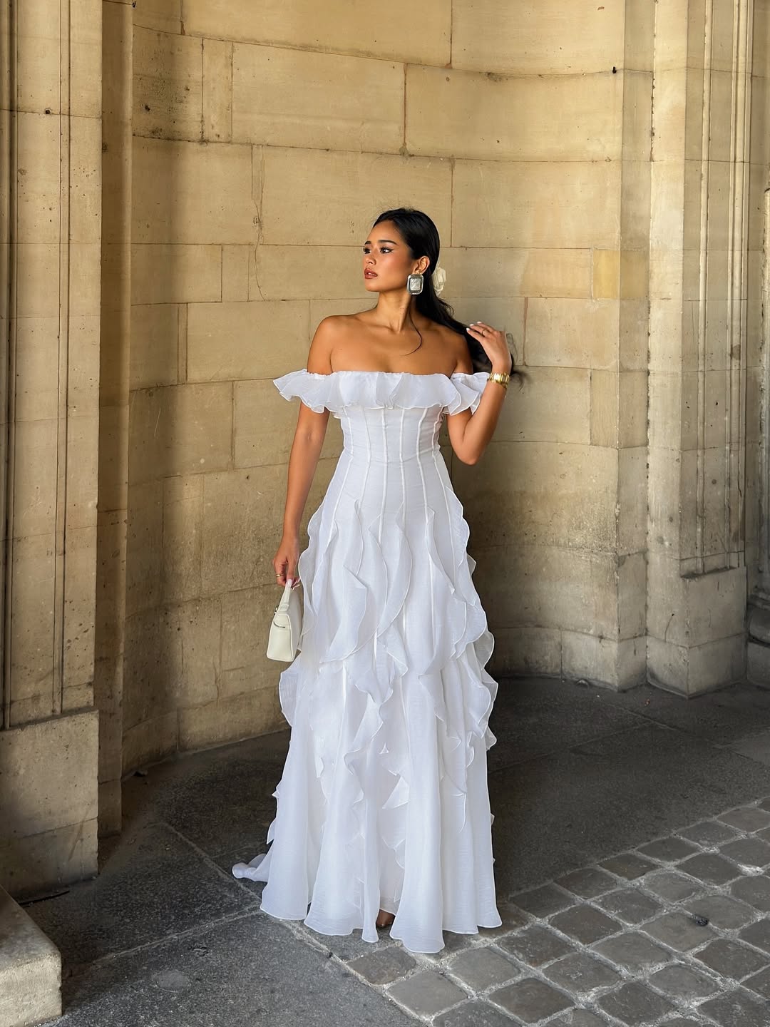 White Sleeveless Off Shoulder Pleated Irregular Prom Dress