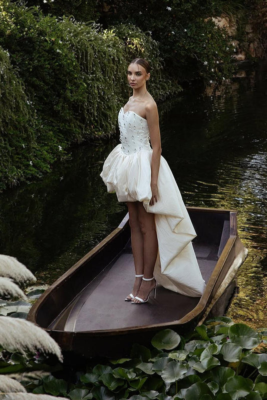 Elegant Ivory Satin Sleeveless Strapless Pleated Short Prom Dress with Beadings