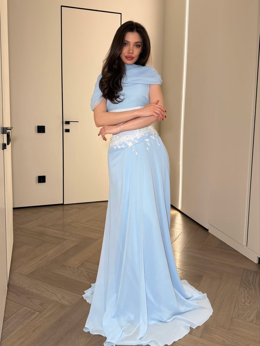 Stunning Chiffon Pleated Embroidery Evening Dress with Draped Shawl Neck