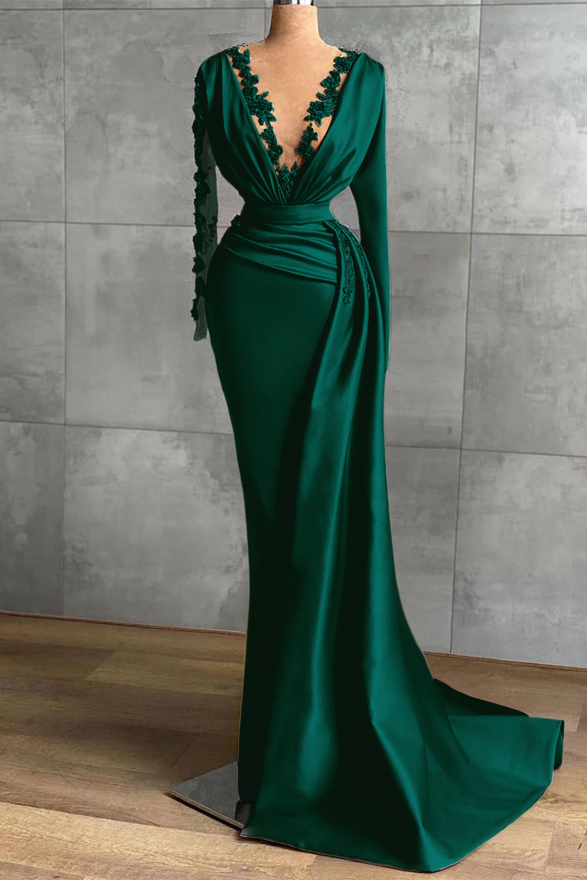 Lavender V Neck Ruffles Prom Dress Applique Mermaid With Long Sleeves