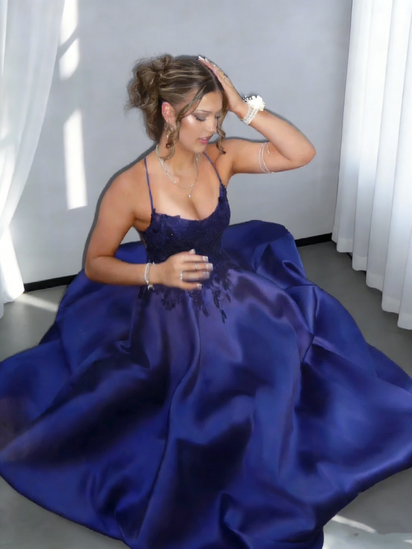 Elegant Spaghetti Straps Blue Satin Appliques Long Wedding Guest Dress Formal Birthday Party Dress SP1824