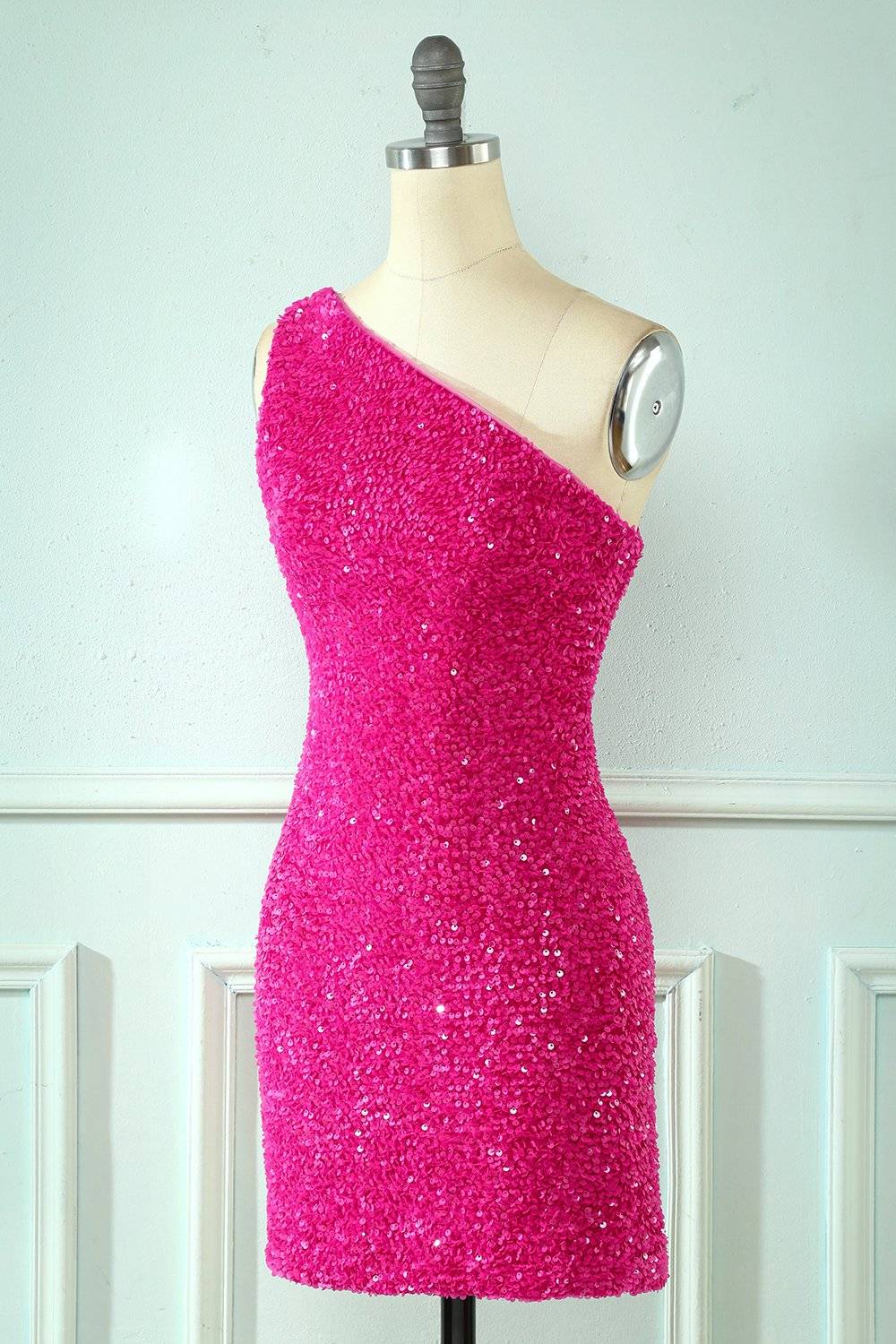 Sheath One Shoulder Straps Back Sequins Mini Homecoming Dress
