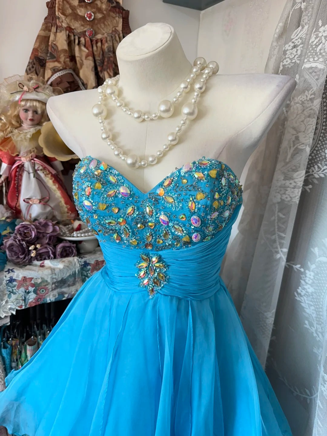 Charming Homecoming Dress Sweetheart Hi-Lo Rinestone Pleated Prom Dress Back to School Outfits Party Dress  D6190