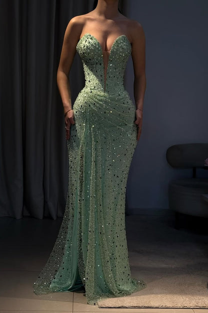 Sleeveless Strapless Deep V-Neck Beads Prom Dress With Pleated