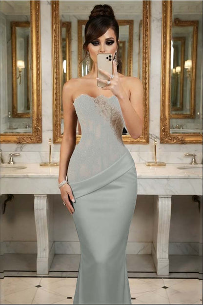 Black Sleeveless Strapless Lace Mermaid Embroidery Prom Dress