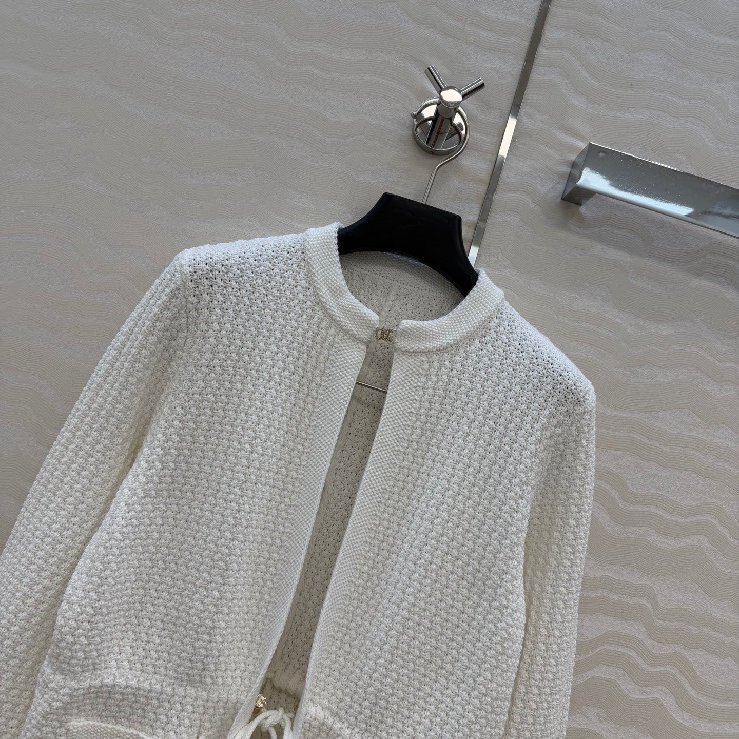 Chanel 26c Rhinestone Buckle Belt Cardigan White Wool 333715