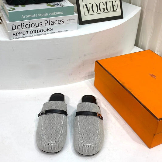 IENA MULE GRAY CANVAS AND BLACK CALFSKIN