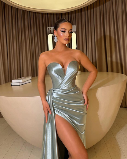 Stunning High Slit Sweetheart Sleeveless Prom Dress with Ruffle