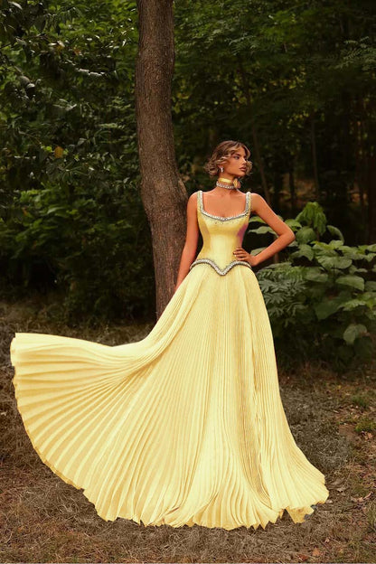 Sleeveless Spaghetti Straps Prom Dress With Beads