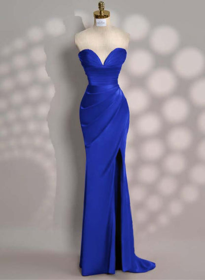 Charming Red Slit Pleated Evening Dress