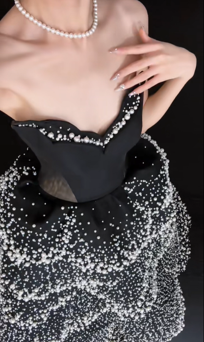 Gorgeous A Line Sweetheart Neck Pearl Layered Black Satin Long Party Dress Evening Dress SH2948