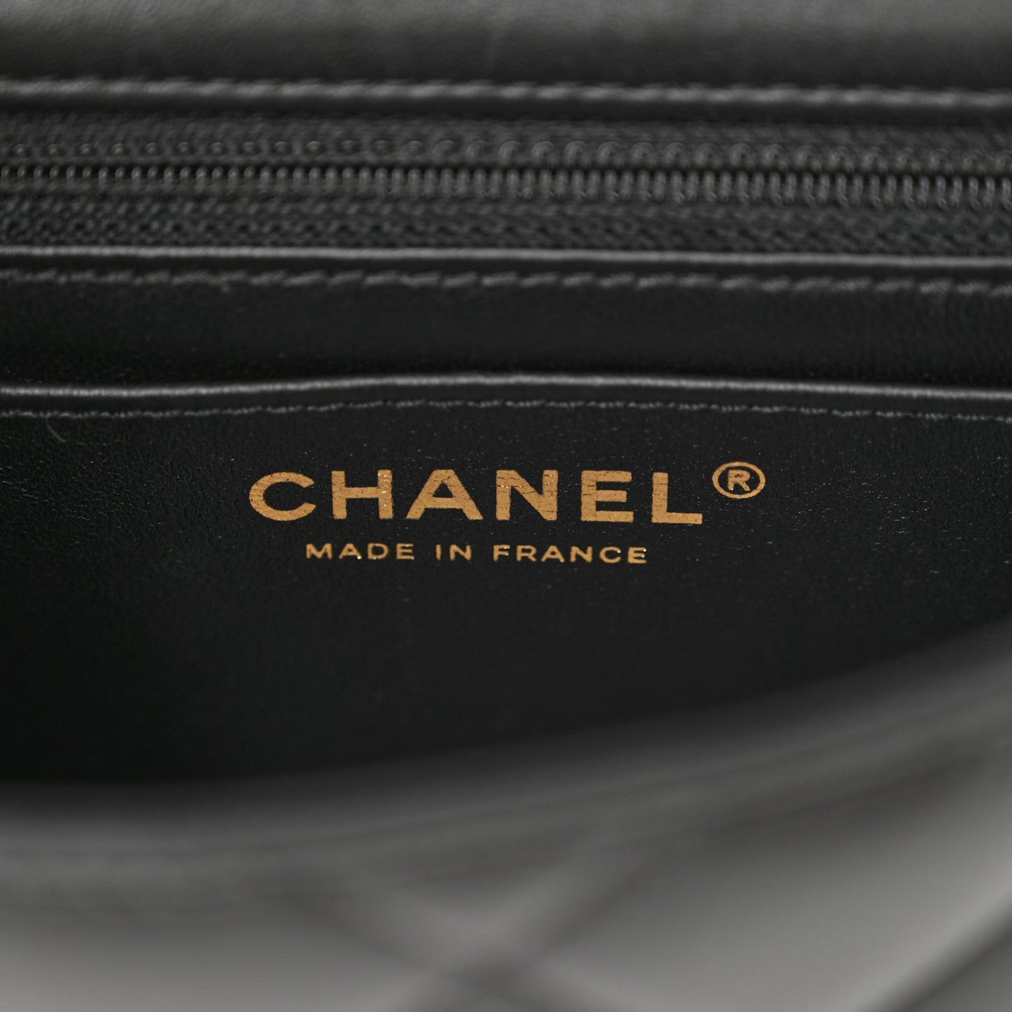 Lambskin Enamel Pearl Quilted Mini Charm Me Square Flap Black