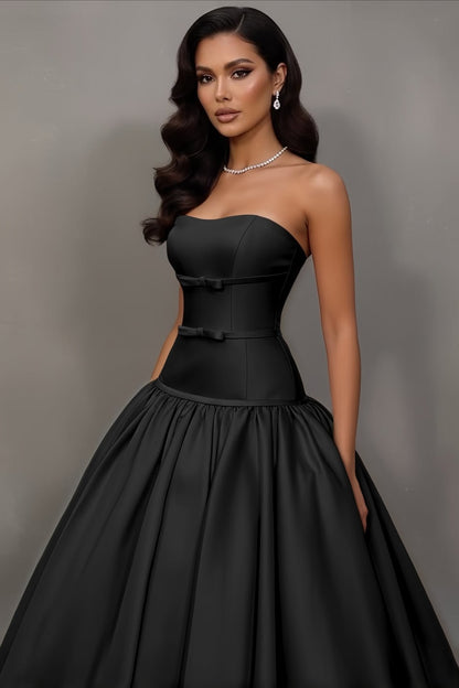 Stunning Sleeveless Strapless A Line Prom Dress With Bowknot
