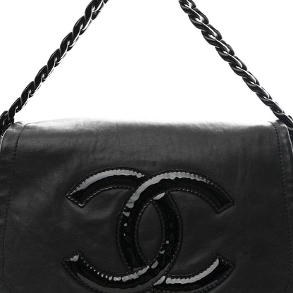 Calfskin Modern Chain Rhodoid Flap Black