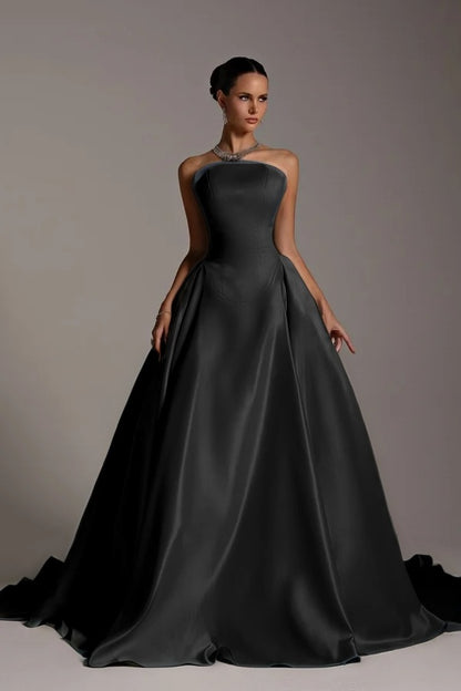 Sleeveless Strapless A-Line Elegant Prom Dress