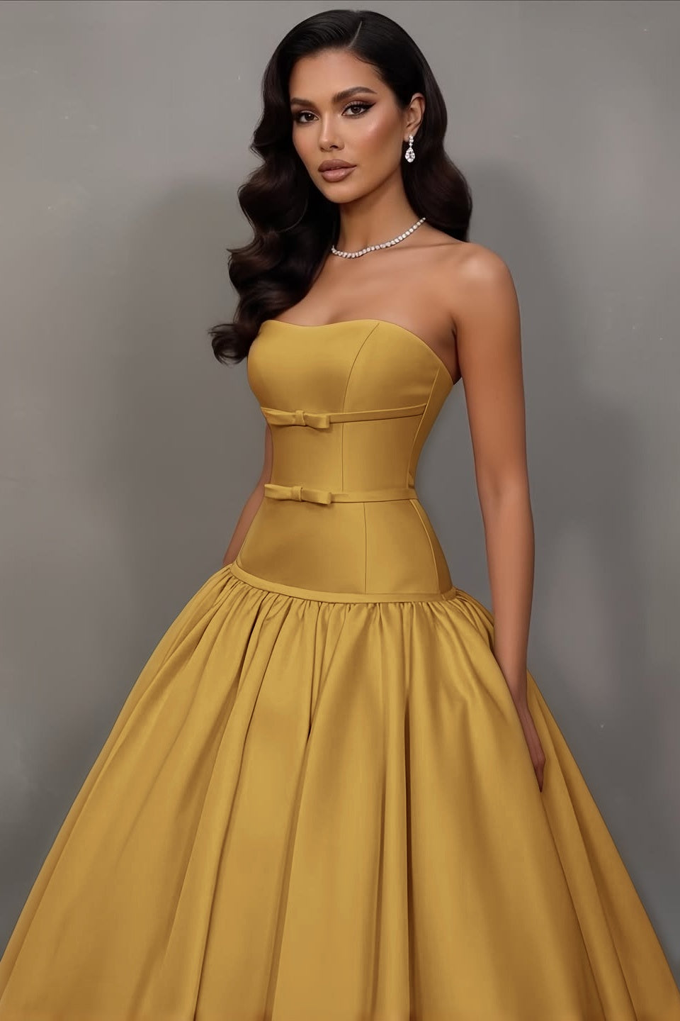 Stunning Sleeveless Strapless A Line Prom Dress With Bowknot