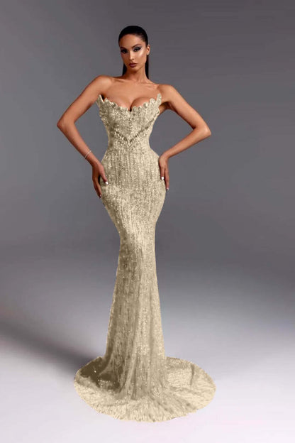 Sleeveless Strapless V-Neck Beads Mermaid Prom Dress