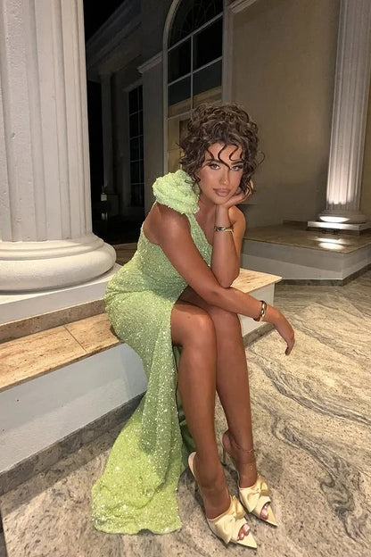 Green Sleeveless Asymmetric Sequins Beadeds Handmade Flower Prom Dress