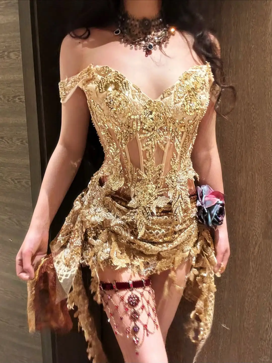 Golden A Line Straps Exquisite Sequin Short Homecoming Dress SH5012