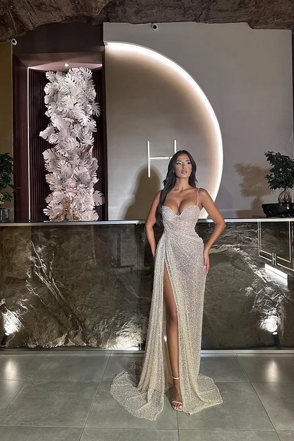 Sleeveless Spaghetti Straps V-Neck Mermaid Prom Dress