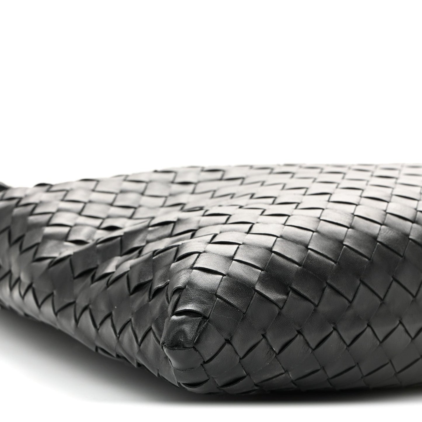 Calfskin Intrecciato Large Hop Black