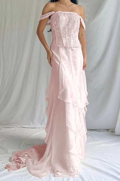 Elegant Ivory Off-Shoulders Evening Dress Sleeveless Ruffles with Applique