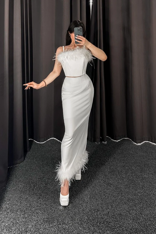 White Spaghetti-Straps Slim Fit Feathers Prom Dress