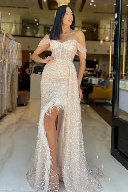 Sweetheart Long Mermaid Evening Dress With Feathers