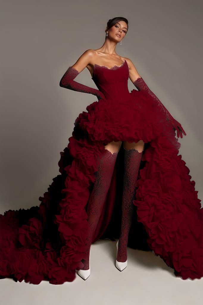 Sleeveless Strapless A Line Embroidery Pleated Prom Dress With Gloves