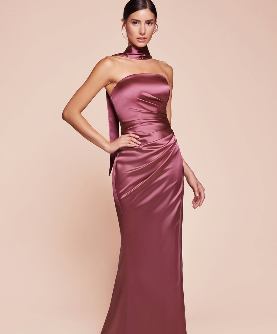 Simple Red Sleeveless Strapless Mermaid Pleated Prom Dress